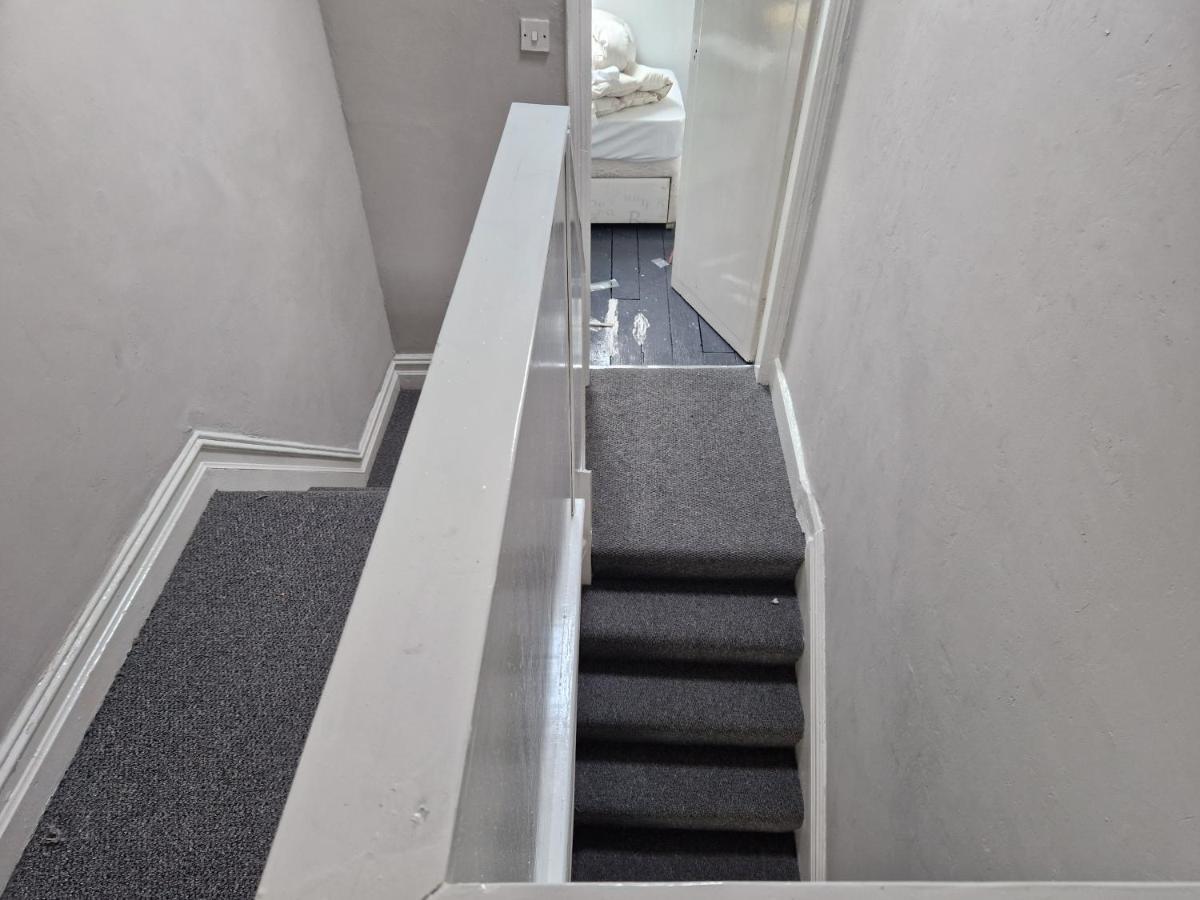 Three Bedroomed House In Morecambe Exterior photo