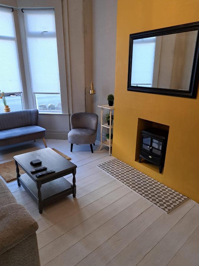 Three Bedroomed House In Morecambe Exterior photo